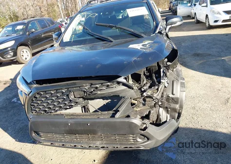 2022 Toyota Corolla Cross Le from USA, damaged, VIN 7MUCAABG7NV032495